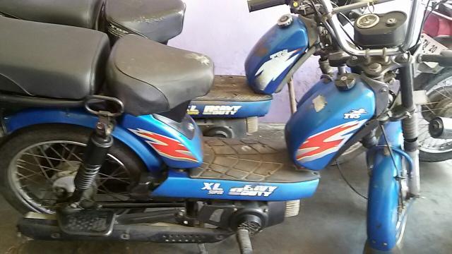 tvs xl 100 heavy duty old model