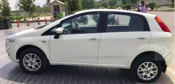 Fiat Punto Car For Sale In Delhi Id 1416431670 Droom