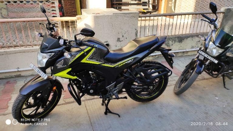 15 Used Honda Cb Hornet 160r In Ahmedabad Second Hand Cb Hornet 160r Motorcycle Bikes For Sale Droom