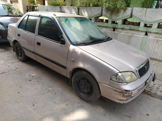 Used Maruti Suzuki Esteem Cars 81 Second Hand Esteem Cars For Sale Droom